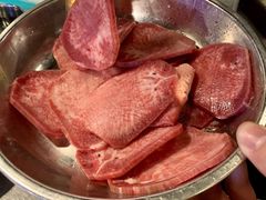 牛舌-釜山火炉·海鲜烤肉(紫藤路店)