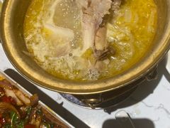 -关东小磨东北菜(漕河泾印象城店)