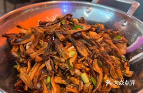 Deer Mushroom Dry Pot