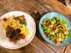 -HIGH FIVE哈福手工汉堡(桂林路店)