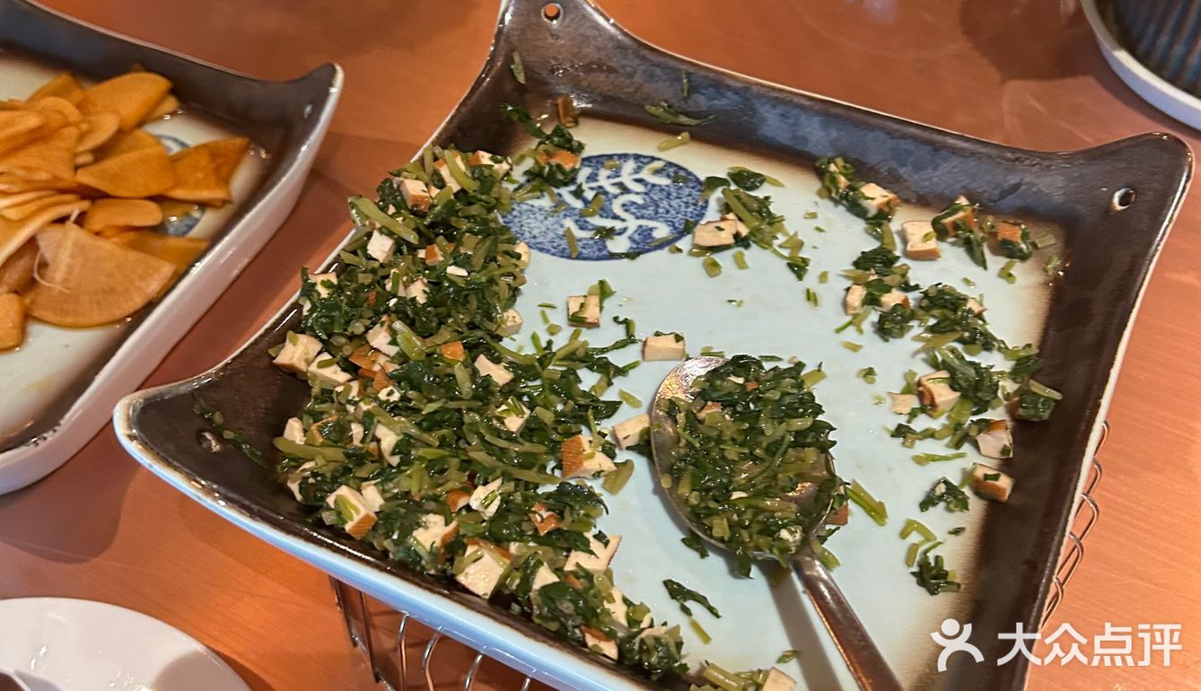 呜呜呜呜吃上了免费五星级早餐