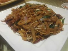 干炒牛河-横琴公社餐厅