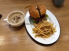 -HELLO 27 意面·沙拉·帕尼尼