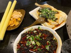-宽板凳老灶火锅(南礼士路店)