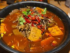 -吴越荣记苏州菜·松鼠桂鱼100%活鱼现做(斜塘老街店)