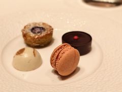 -Le Bernardin