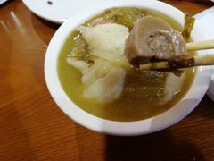 -周鱼小馆石锅酸菜鱼(活力汇店)