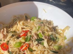 -头上红煨盐鸡·非遗院子餐厅