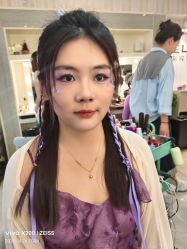 -Eling伊林彩妆·化妆培训(河西奥体店)