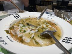 -渔语鱼新川菜Bistro(万象天地店)