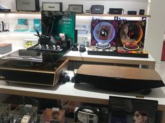-LOL原创生活概念店(K11购物艺术中心店)
