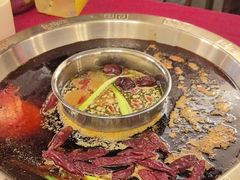 -山城年华老火锅(玉林店)