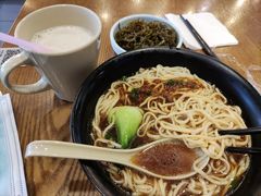 -李先生牛肉面大王(上海站南广场店)