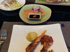 -唐拉雅秀酒店-西锦汇空中BBQ·思创餐厅