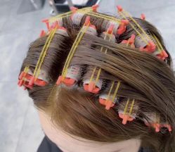 -88潮牌造型烫发·染发