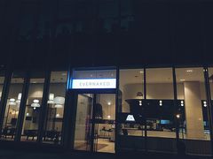 门面-EVERNAKED裸蛋糕(SOHO天山店)