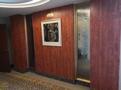 -爱舍海岸酒店(香港中路五四广场店)