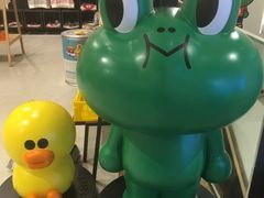 -LINE FRIENDS Garosu-gil Flagship Store