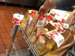 -麦当劳(百联西郊购物中心店)
