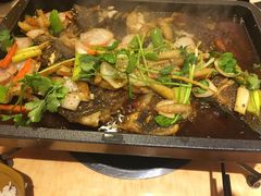 -重庆万州烤鱼(鼎好鱼餐饮临港宝龙店)
