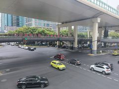 -沪小胖小龙虾(淮海中路旗舰店)