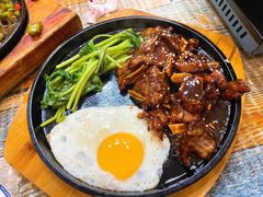 黑椒牛仔骨-八张桌子(老店)