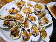 -七点半海鲜大咖·啤酒屋(威海路步行街小区店)