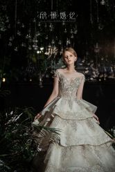 -欣薇婚纱(新源乐汇城店)