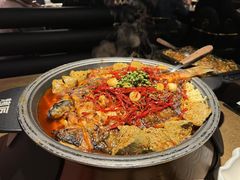 -明月食府(二区干二路店)