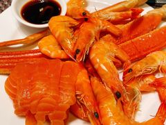 -上海滴水湖皇冠假日酒店