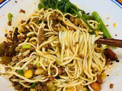 藤藤菜-车沾巷·重庆老味豌杂面