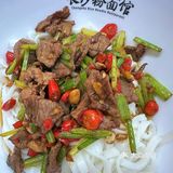 建议严查虹桥世界中心这家长沙米粉店！太好吃啦