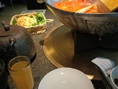 -湊湊火锅·茶憩(新中关购物中心店)