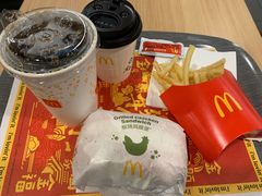 -麦当劳(民盈·国贸城店)