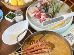 -樾餐厅泰式海鲜火锅(民歌湖店)