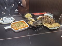 -许哥东北烧烤·铁丳烤串·宫后夹肉(繁花中心店)