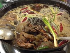 -石灰市毛记烧鸡公(解放碑店)