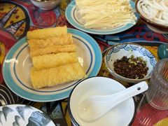 -弘烨 贵州酸汤 鱼火锅(东财店)