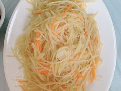 -宾朋海鲜饭庄(兴海路店)