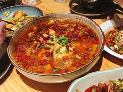 沸腾水煮鱼-十三式重庆江湖菜(金茂览秀城店)