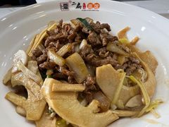 -二扁私房面馆(崂山路店)