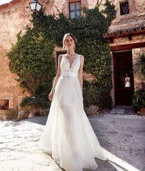 -MANLI BRIDAL婚纱