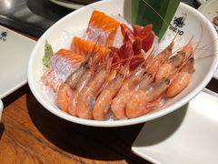 三文鱼腹北极贝甜虾刺身拼盘-大渔之观(安贞店)