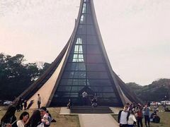 门面-路思义教堂