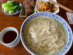 白汤面底-同得兴 Since·1995 传统苏式面馆(十全街店)