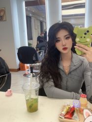 -镁连社·美联社