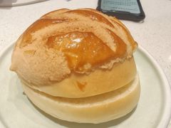 招牌菠萝油-和平馆·地道港澳茶餐厅(西门口店)