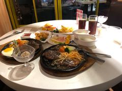 -米莱蒂亞牛排餐厅(福园广场店)