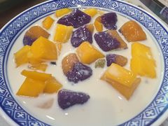 -广信牛奶甜品世家(台东店)