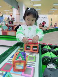 -莫莉幻想儿童乐园(北京丰台永旺店)